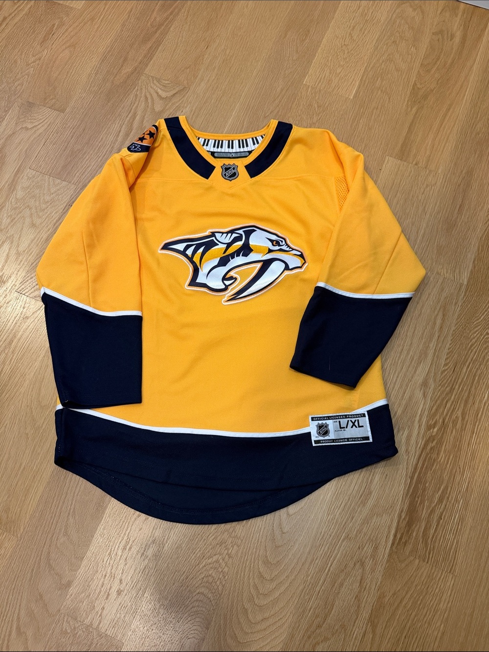 Predators jersey
